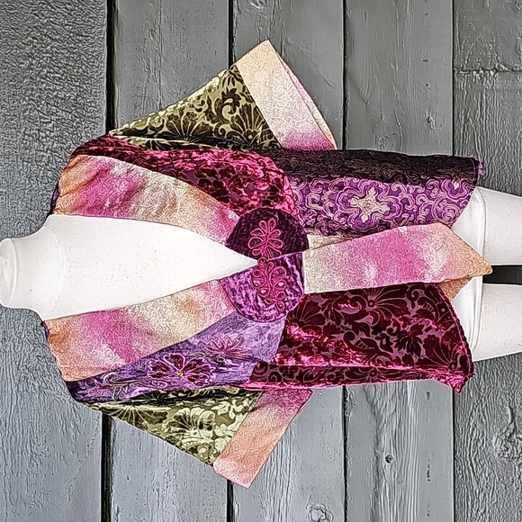 Vintage Kimono - Picture 1 of 8